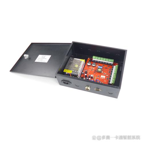 智能门禁控制系统 集成IC卡、二维码与人脸识别的多模态安全解决方案